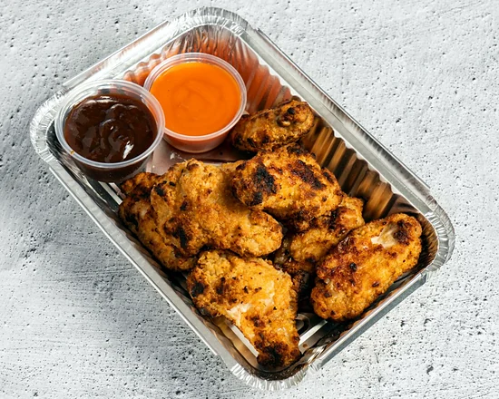 Chicken wings with dipping sauces
